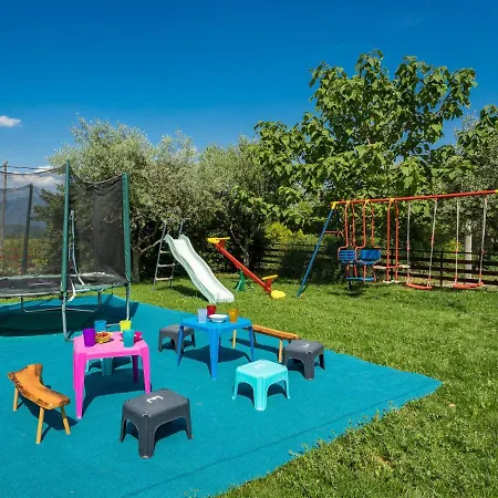 Helena - Ipc131 By Interhome * Potpican