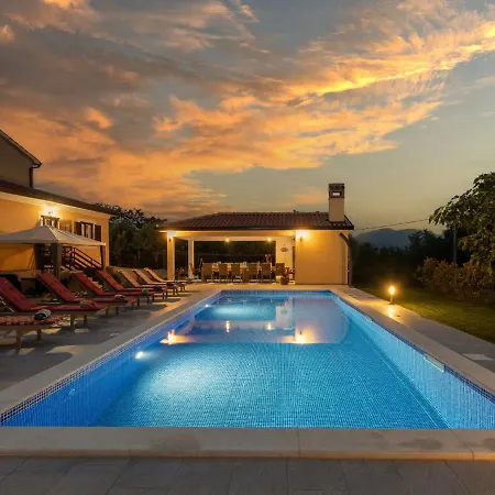 Holiday home Helena - Ipc131 By Interhome Potpican